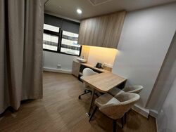 Gleneagles Hospital (D10), Retail #458167931